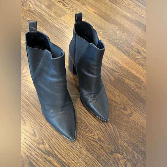 Tony Bianco Block Booties - Picture 2 of 6